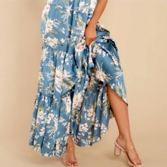 Red Dress Boutique Maxi Dress Multi Floral Blue Off White Green Sz S New - Picture 7 of 15
